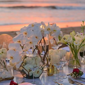 MOD+Event+Design+_+Corporate+Event+Planner+_+Beach+Floral+Decor